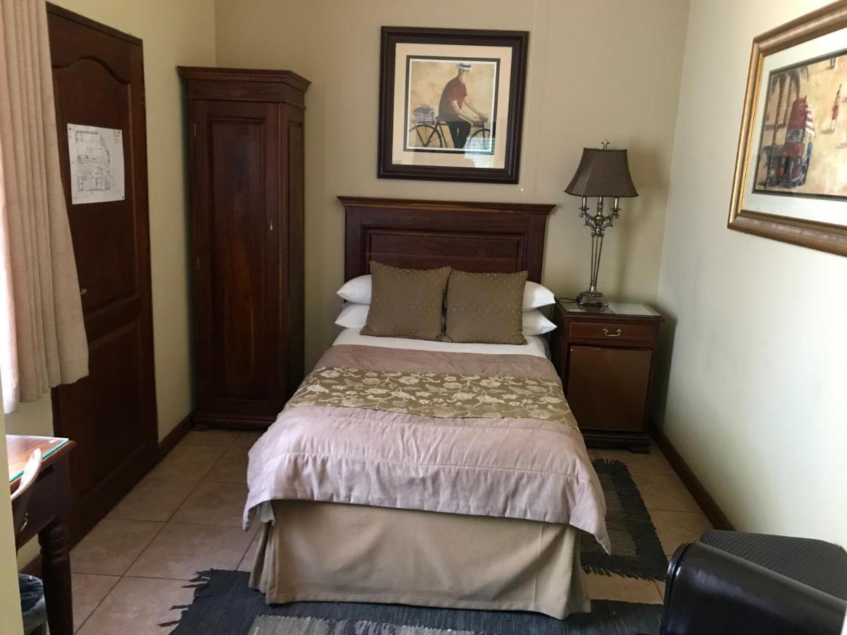 Le Cozmo Guesthouse Johannesburg Zewnętrze zdjęcie