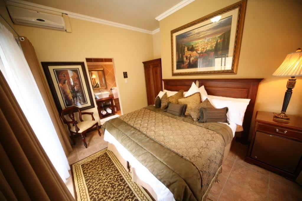 Le Cozmo Guesthouse Johannesburg Zewnętrze zdjęcie